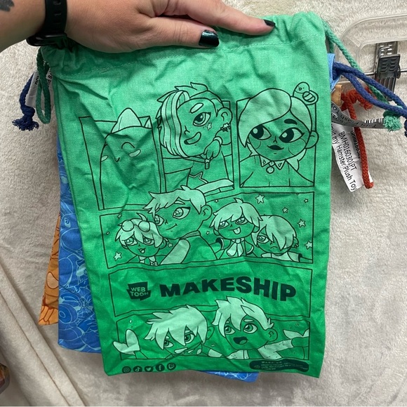 Set of 3 Makeship drawstring bags with characters cartoons party bags - Picture 1 of 7